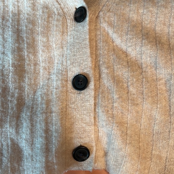 American Eagle Sweater Women’s Size Medium - Picture 4 of 7